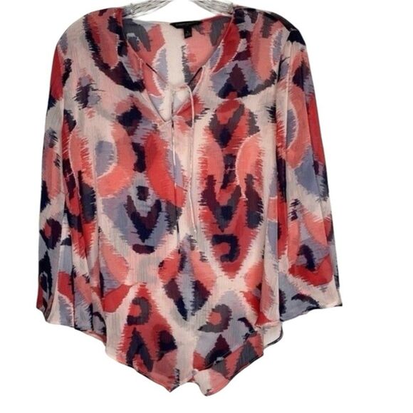 Banana Republic Top Women's S Pink Blue Pattern Sheer Asymmetrical Hem Tie Neck - Picture 1 of 10
